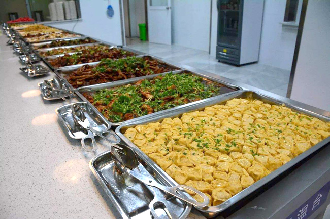 飯堂承包管不好不用愁，交給專(zhuān)業(yè)餐飲公司